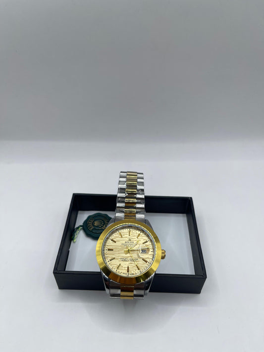 Golden Eclipse | Two-Tone Fluted Bezel Date Watch